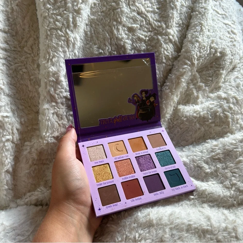 Colourpop ‘witching Hour’ Shadow Palette! Hocus‎ Pocus Coven Crew Eyeshadow